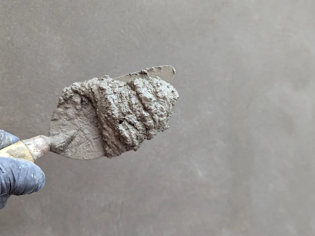 Smoothing out repaired drywall