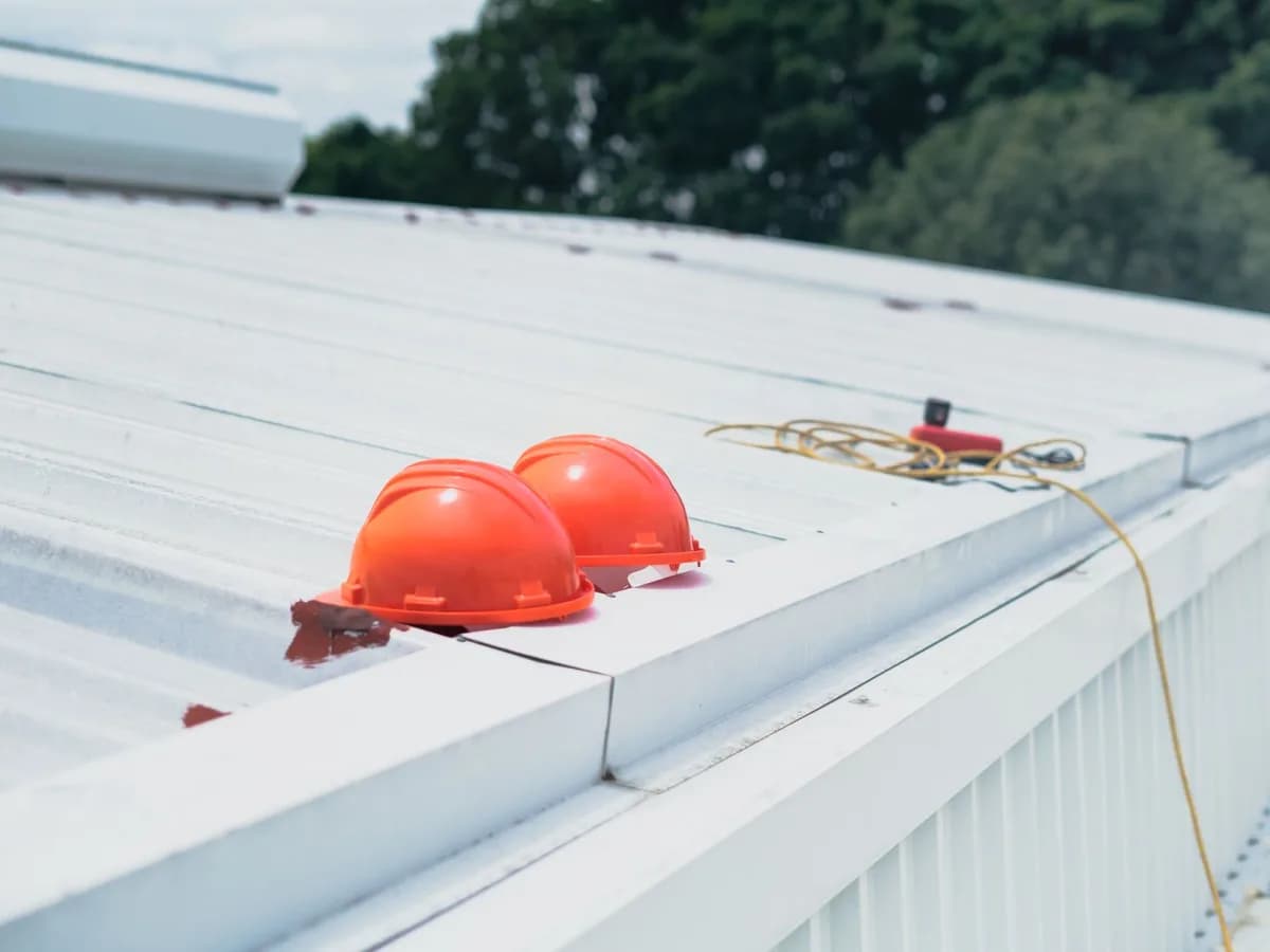 Tools for gutter cleaning