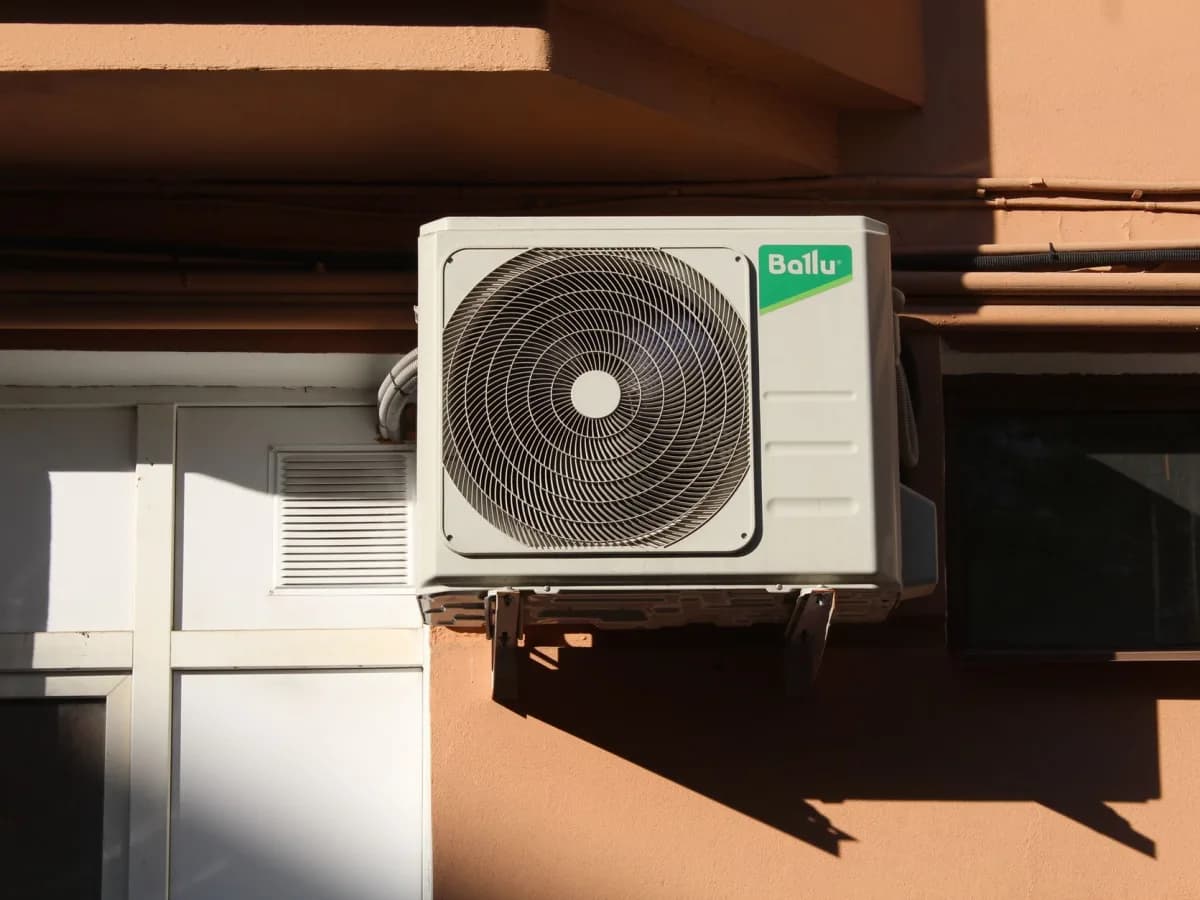 Old HVAC unit in need of repair