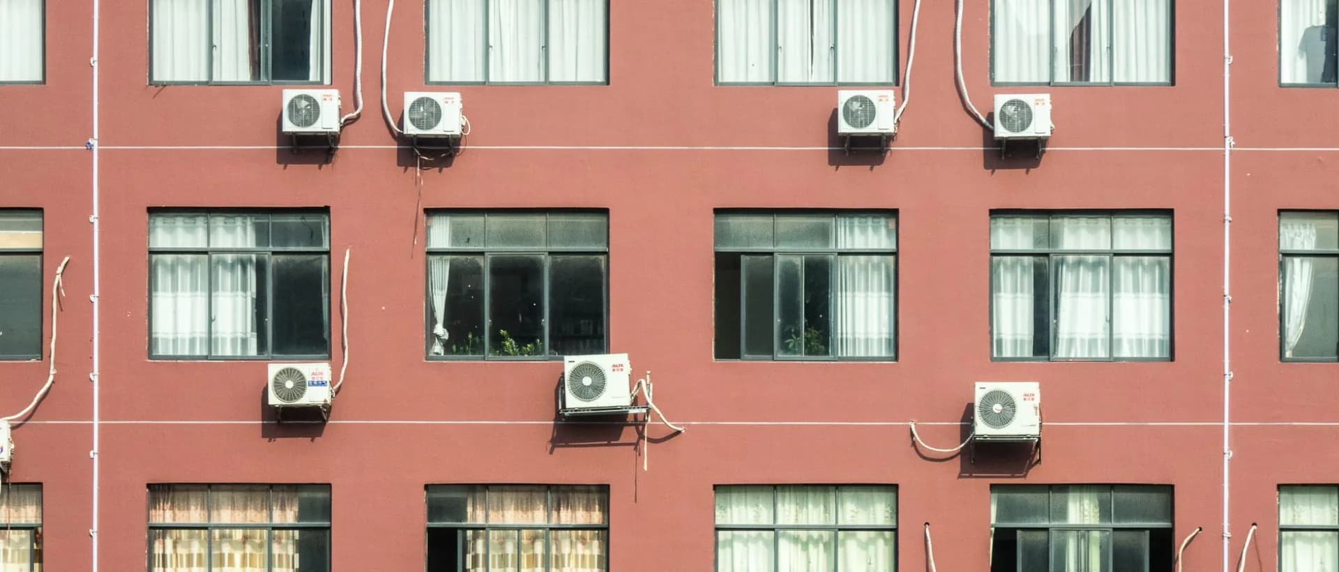 Residential air conditioning unit outside a Toronto home