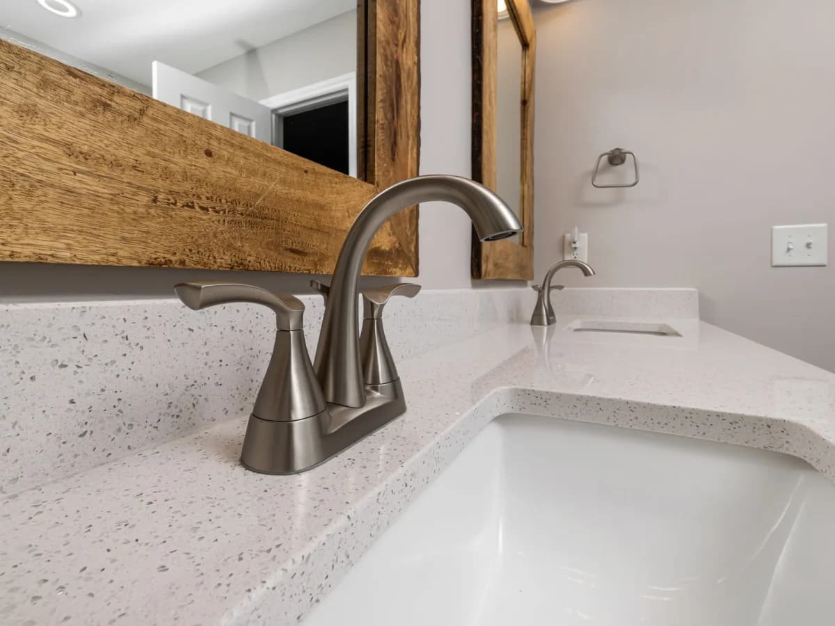 Assortment of sink fixtures and faucets